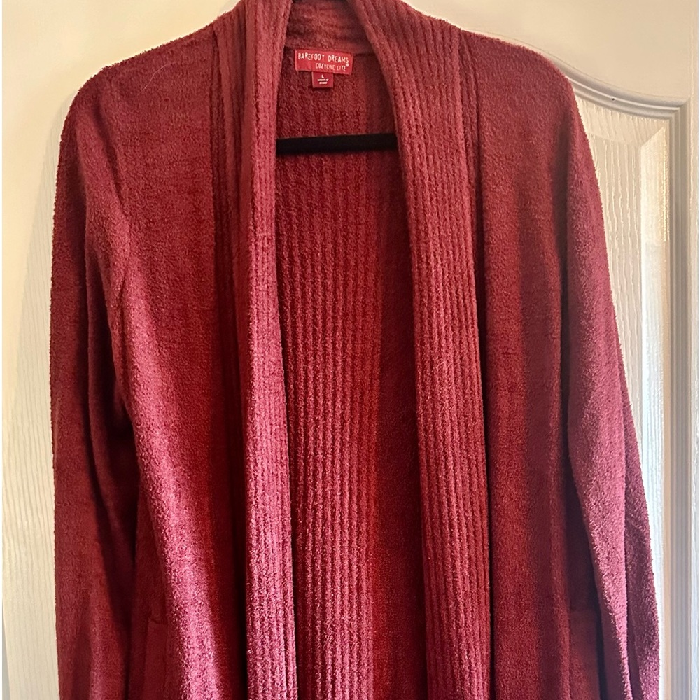 Barefoot Dreams cozychic lite catalina long cardigan. Garnet color